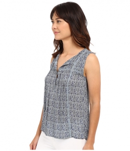 Топ Lucky Brand