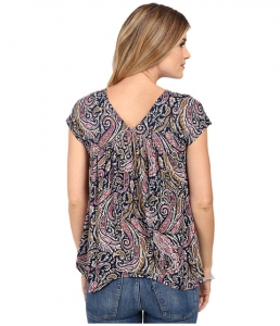 Топ Lucky Brand